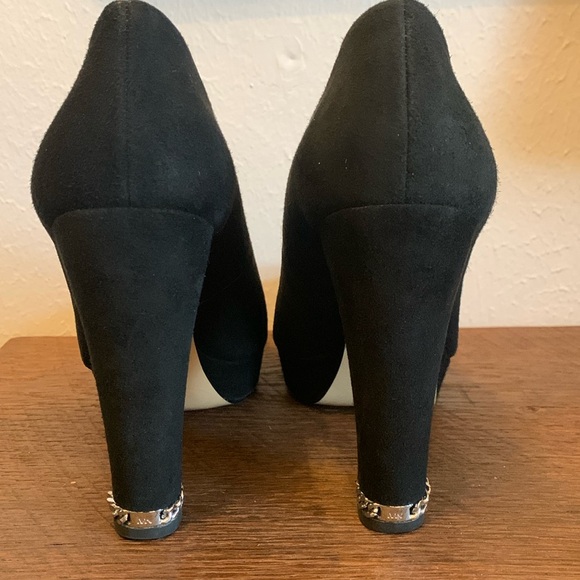 Michael Kors women’s black suede round toe thick heel - Picture 3 of 8